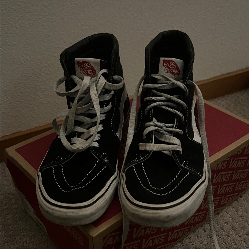 Vans Womens Black and White High-Top Sneakers